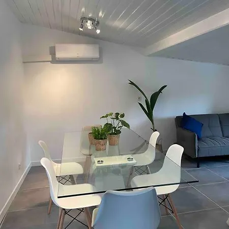 La Maison De La Capiniella Nyaraló *